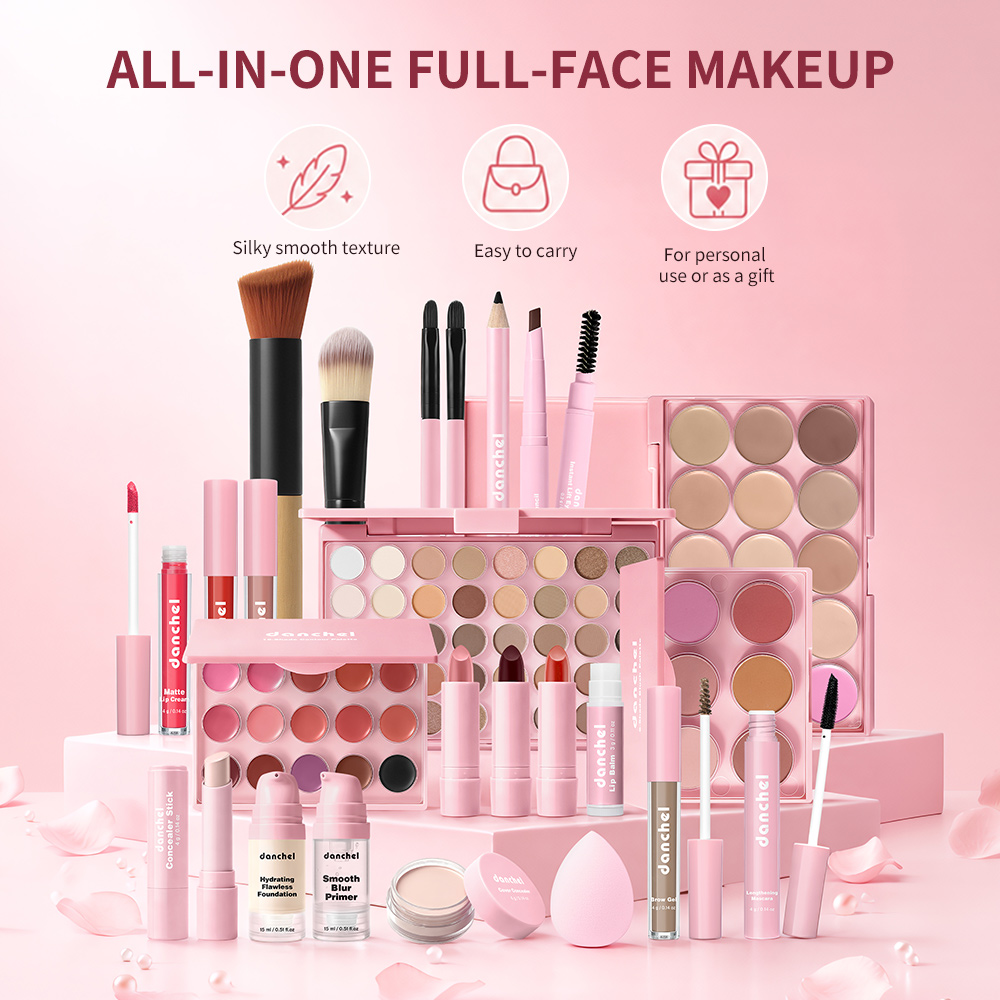 Kompletny Zestaw do Makijażu:  – Rare Beauty Makeup Kit recenzja i cena