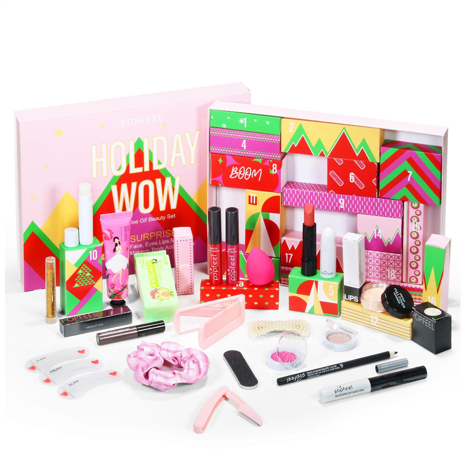 Kalendarz Adwentowy Świąteczny – Rare Beauty Makeup Kit recenzja i cena