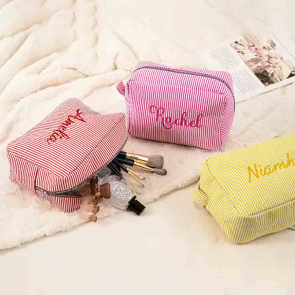 Personalizowana kosmetyczka z  – Beauty Makeup School recenzja i cena