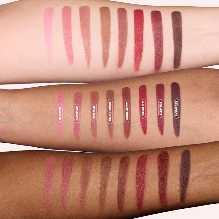 Aksamitna brązowa kredka do us – Huda Beauty Makeup Mini Kit recenzja i cena